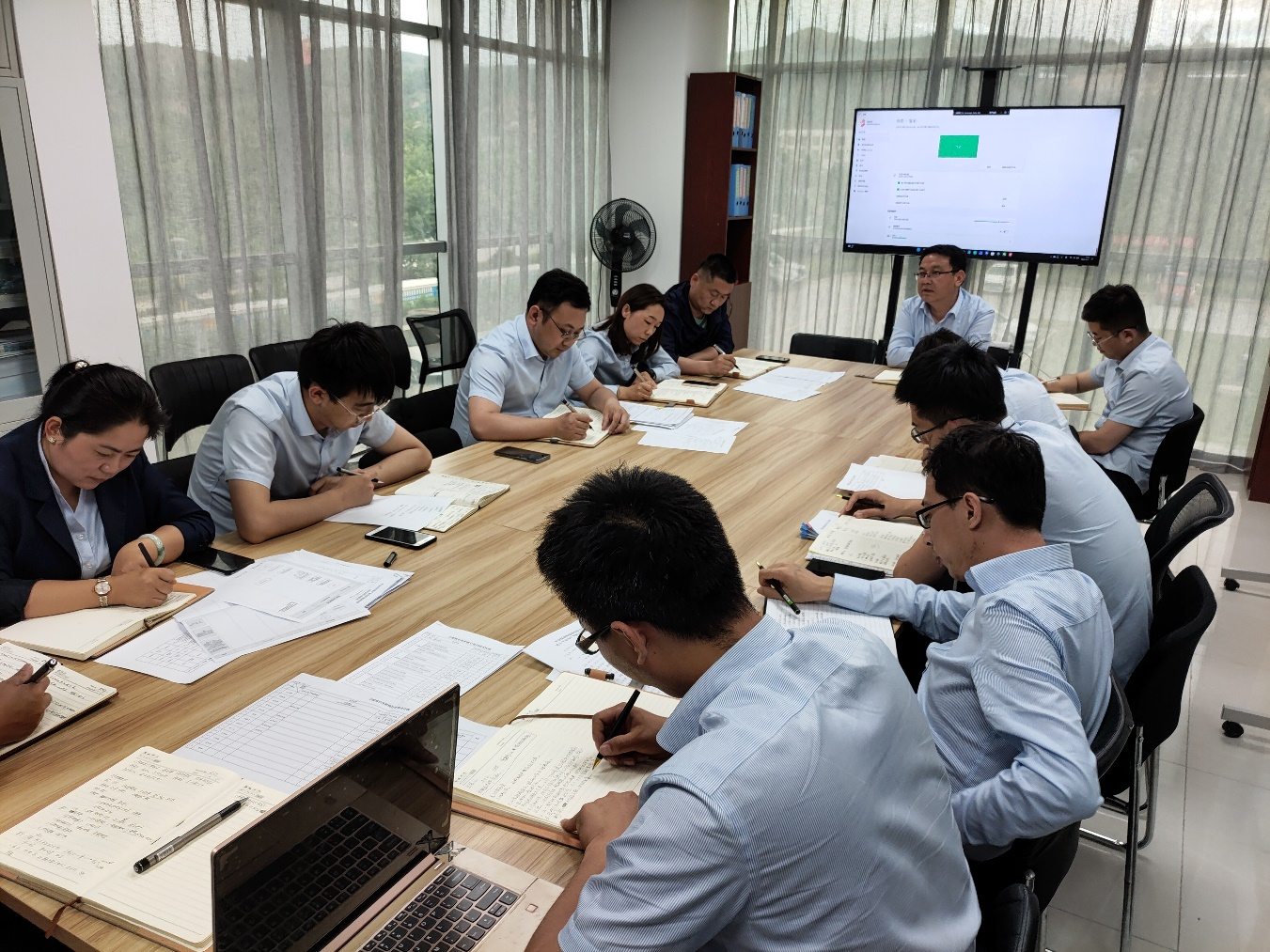 必一·运动(B-Sports)平煤机公司开展作风集中整顿月活动第二期工作总结(图1)