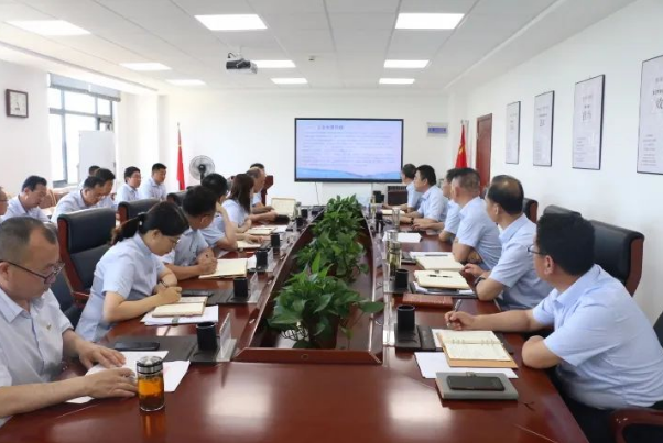 必一·运动(B-Sports)召开党委理论中心组集体学习会议(图2)